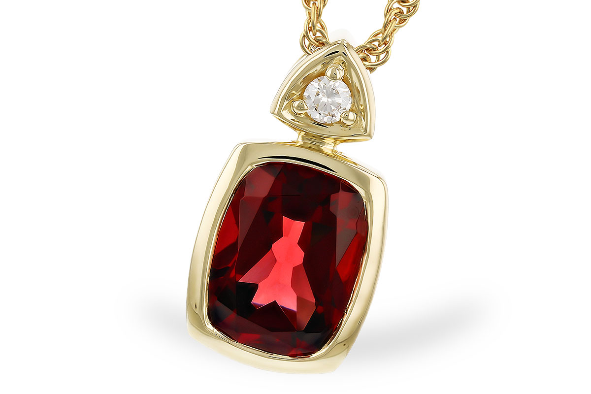 B274-13250: NECK 1.52 TW GARNET 1.55 TGW (8x6MM GAR)