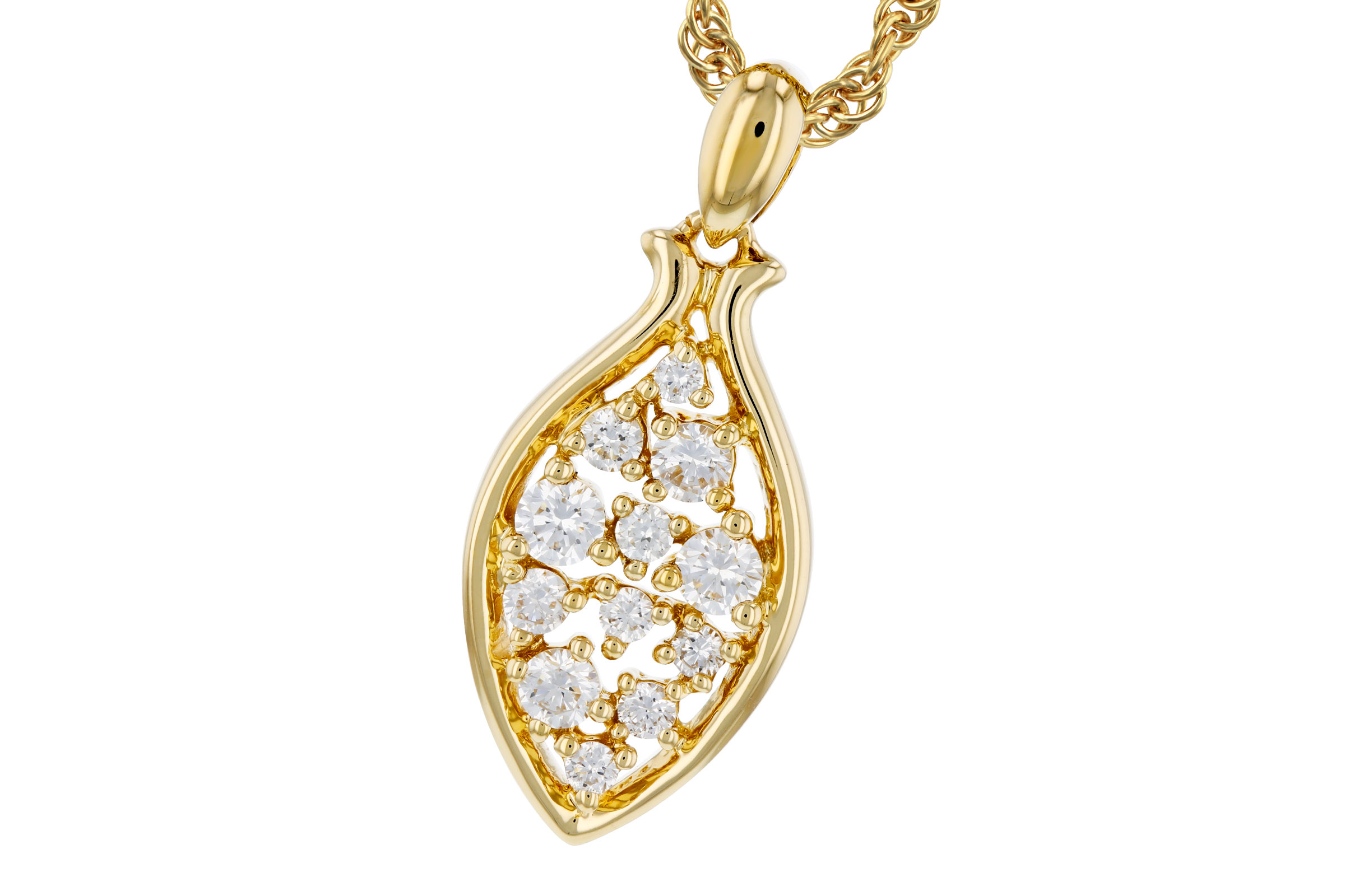 B275-93214: NECKLACE .26 TW