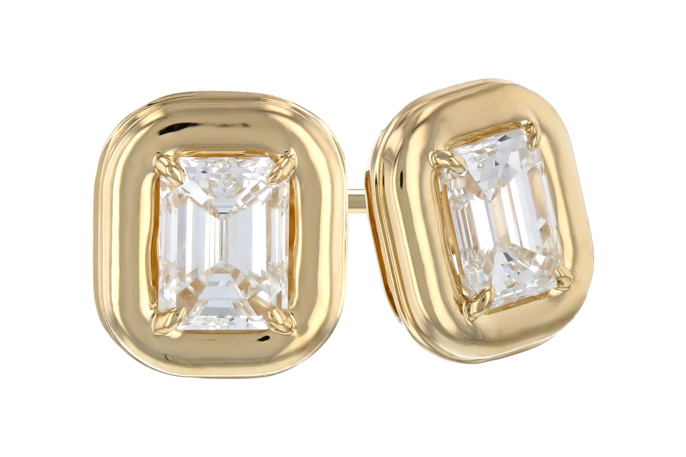 B275-94105: EARRINGS .48 TW EMERALD CUT DIA