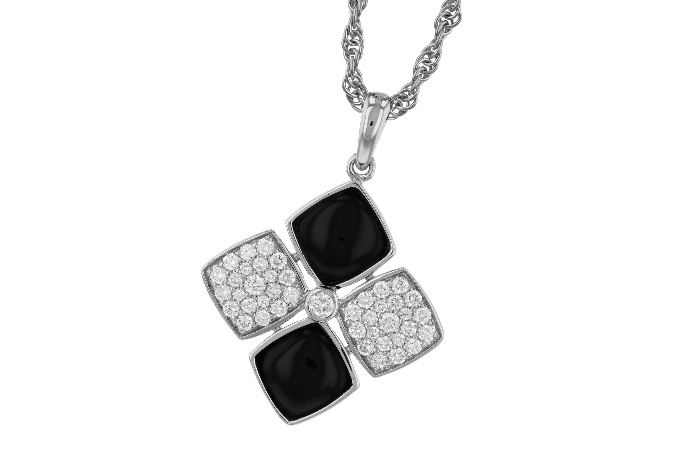 C275-92350: NECKLACE 1.23 TW ONYX 1.50 TGW