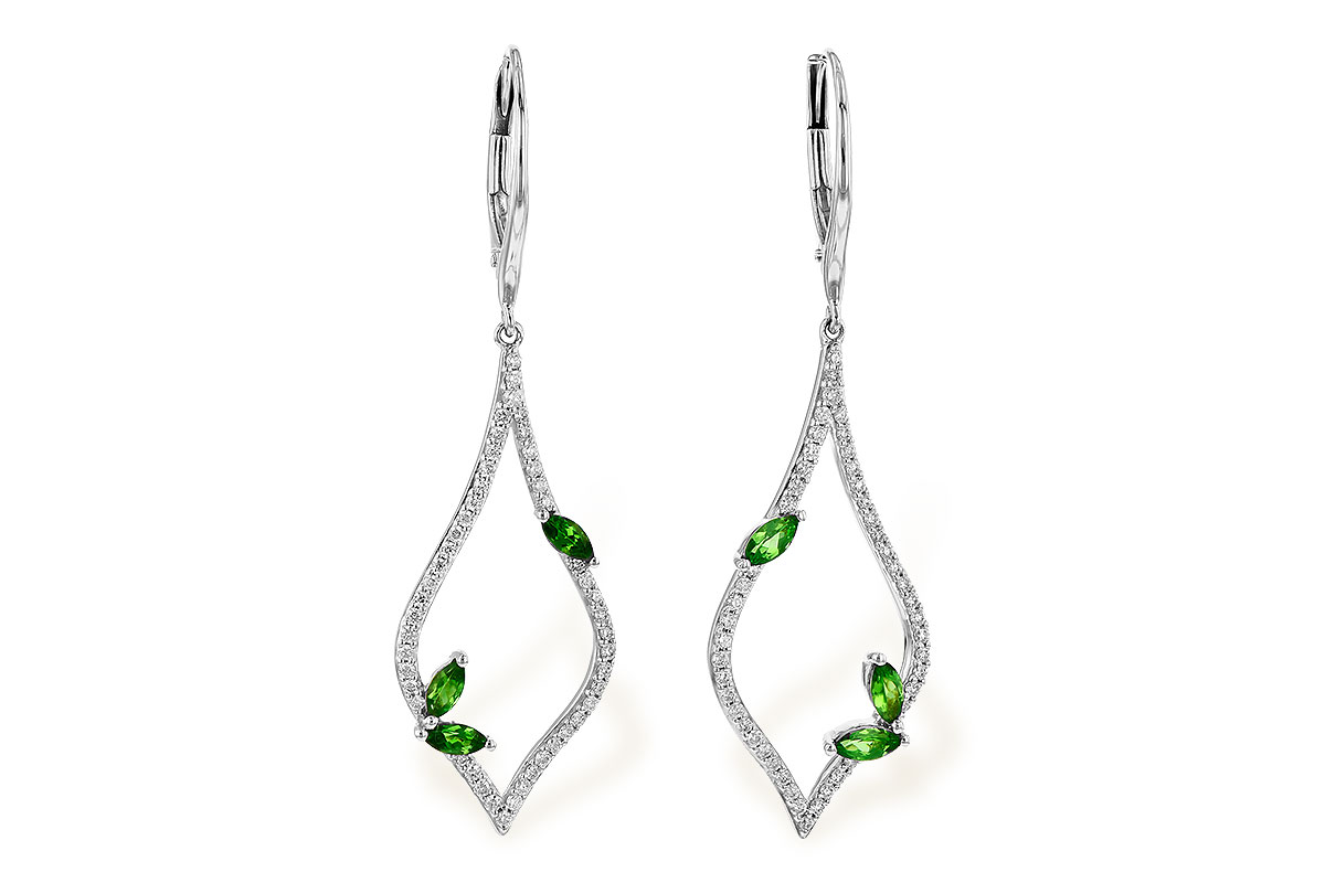 D190-51441: EARR .42 GREEN GARNET .77 TGW