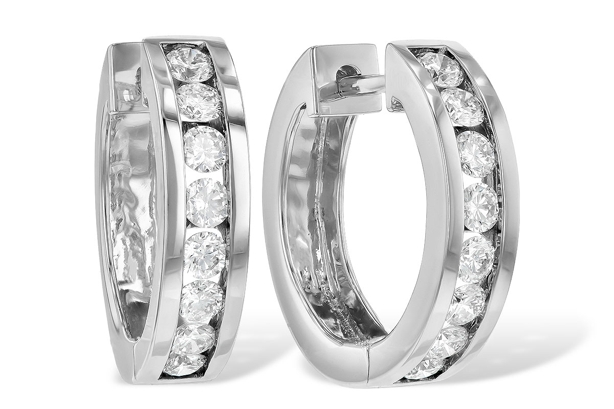 E185-94105: EARRINGS 1 CT TW