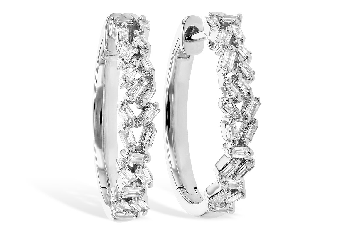 E273-21432: EARR .26 TW BAGUETTES