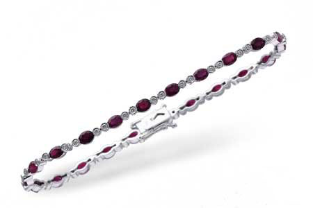 F184-17750: BRACELET 4.08 RUBY 4.55 TGW