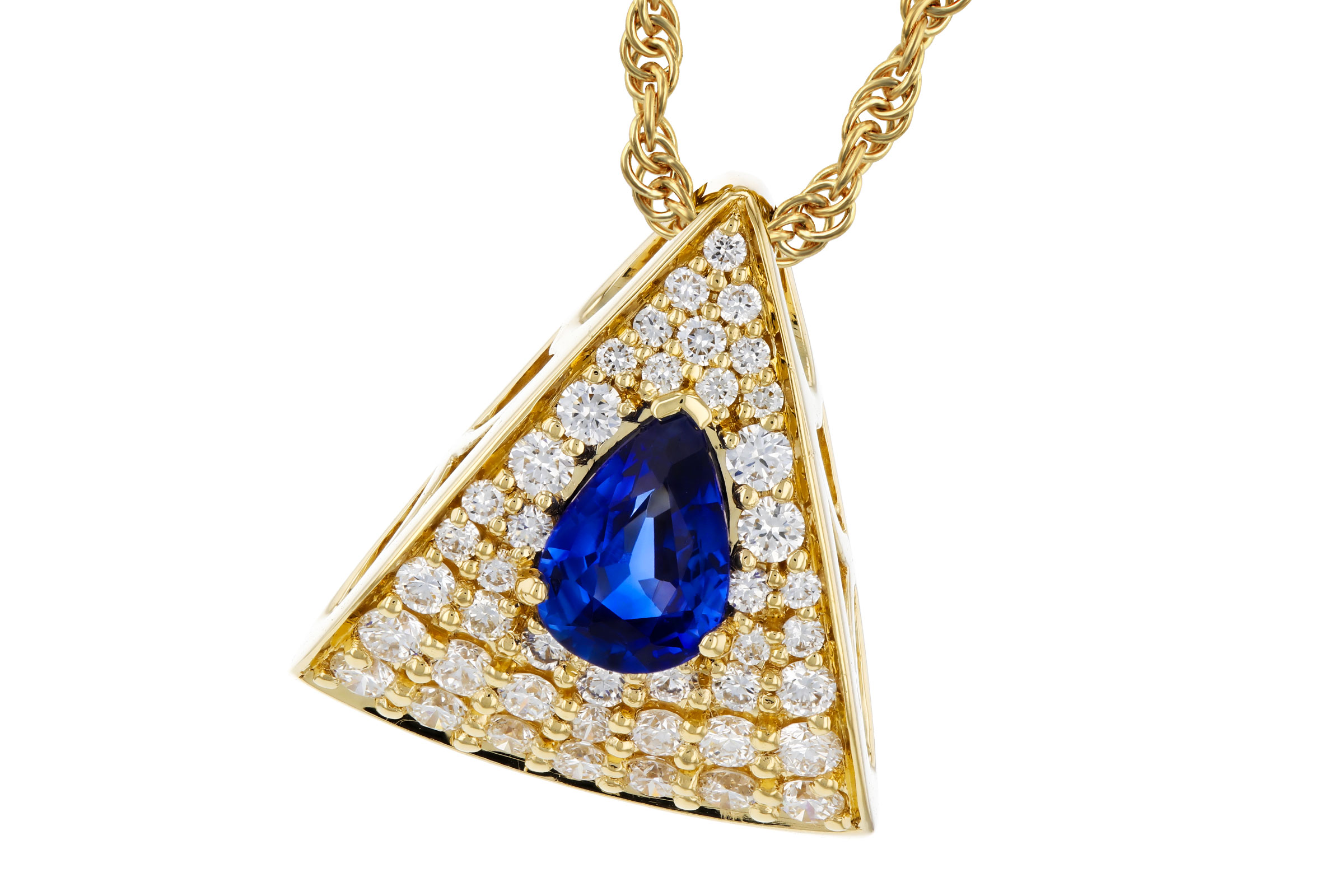 F275-93259: NECKLACE .51 SAPPHIRE .85 TGW (6x4MM SA)