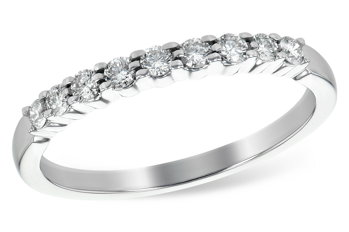G189-59595: LDS WED RG .25 TW (9 STONES)