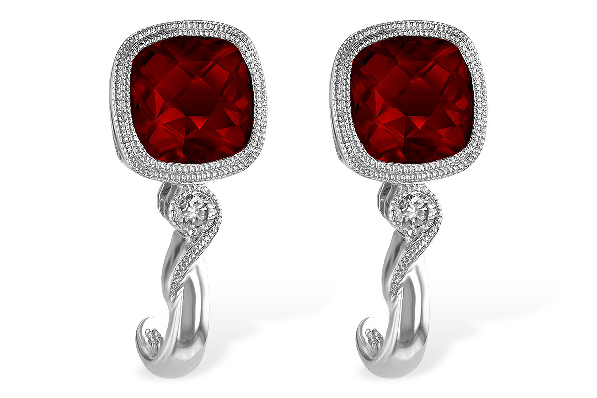 H184-16895: EARRINGS 2.36 GARNET 2.40 TGW
