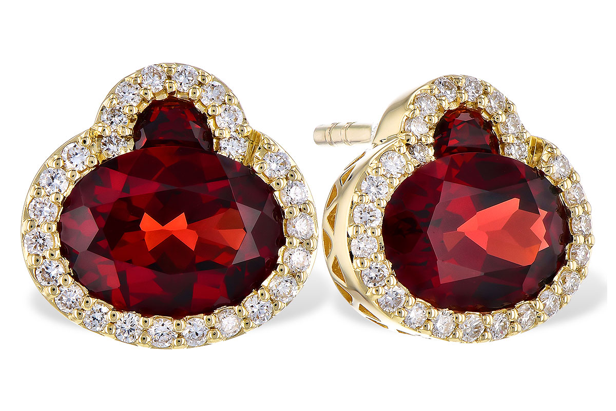 K273-25986: EARR 2.85 TW GARNET 3.06 TGW