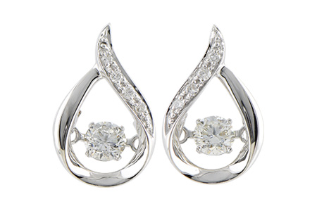 M188-65077: EARRINGS .37 TW